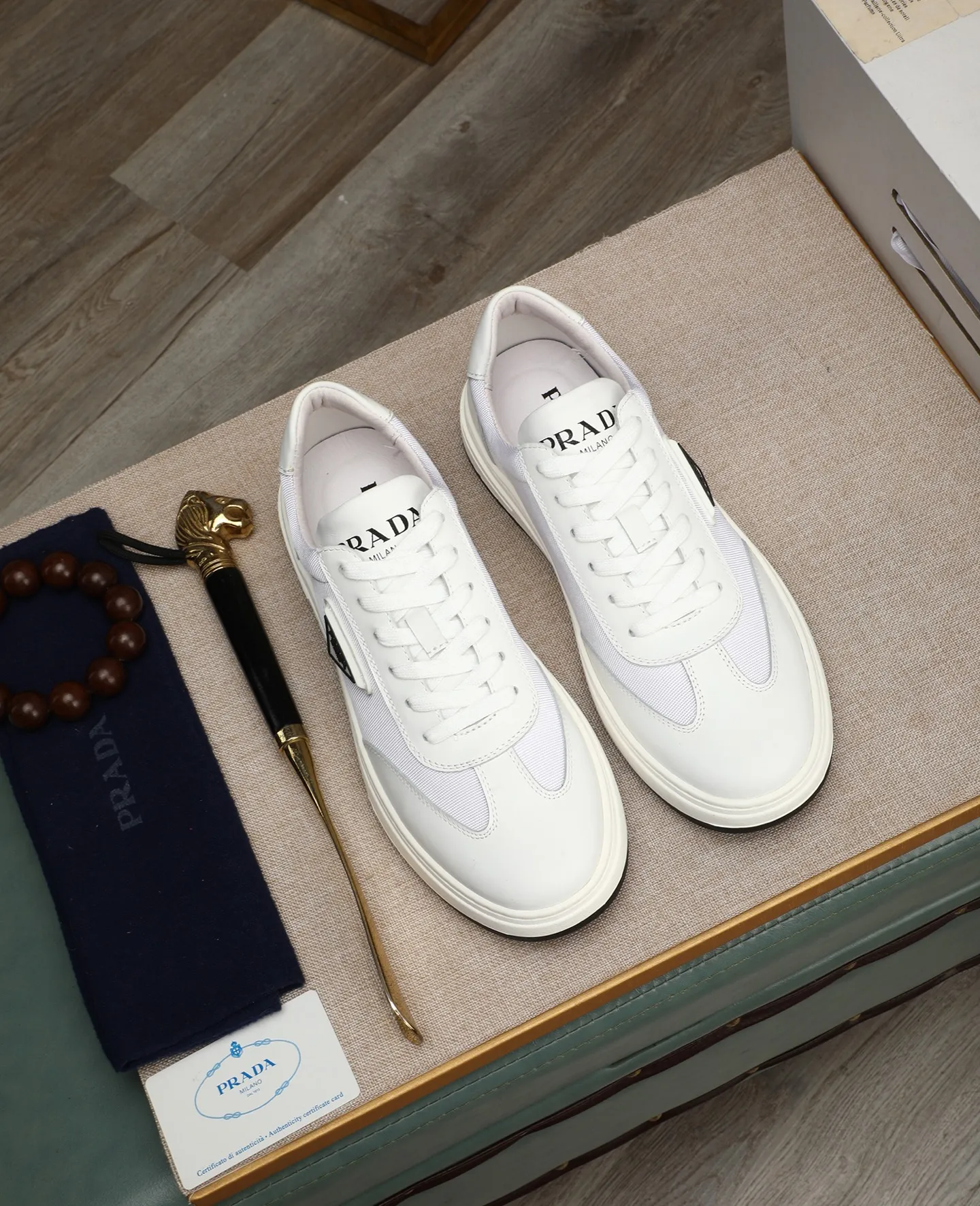 Men's men's shoes 💰420 🌹🌹[PRADA—Prada] latest model 🙈original replica! 👟👟👟Available here. The workmanship is top-notch. The upper is made of Italian 🇮🇹Imported calfskin. ❗️Breathable genuine leather lining @Suitable for travel. The original version has an enlarged engraved sole, making it suitable for all kinds of travels, showing low-key luxury. Let quality speak for itself. Color: Size: 38-44